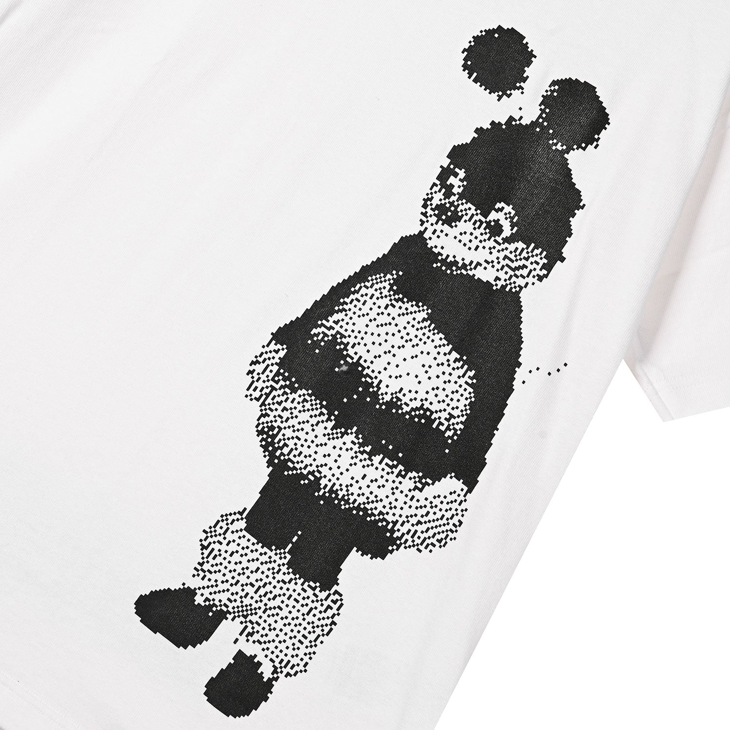 Bee Doll - Shortsleeve T-Shirt