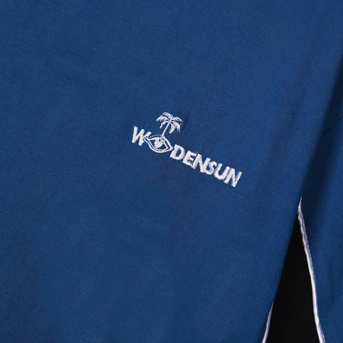 Equipment 04 - Shortsleeve T-Shirt